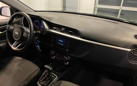 KIA Rio IV, 2020 год, 1 640 000 рублей, 12 фотография