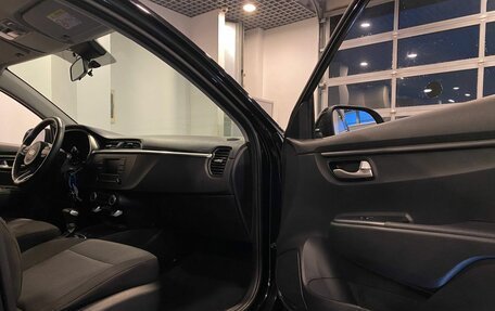 KIA Rio IV, 2020 год, 1 640 000 рублей, 27 фотография