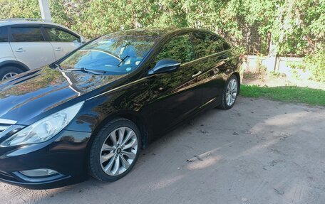 Hyundai Sonata VI, 2011 год, 980 000 рублей, 4 фотография