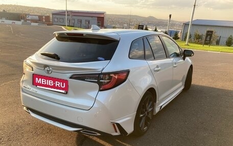 Toyota Corolla, 2019 год, 2 050 000 рублей, 2 фотография