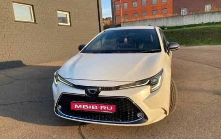 Toyota Corolla, 2019 год, 2 050 000 рублей, 5 фотография