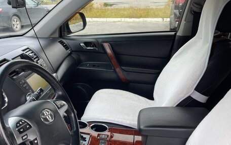 Toyota Highlander III, 2012 год, 1 999 999 рублей, 16 фотография