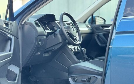 Volkswagen Tiguan II, 2020 год, 2 550 000 рублей, 10 фотография
