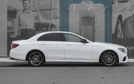 Mercedes-Benz E-Класс, 2016 год, 3 199 000 рублей, 5 фотография