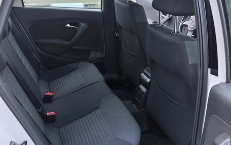 Volkswagen Polo VI (EU Market), 2012 год, 875 000 рублей, 13 фотография