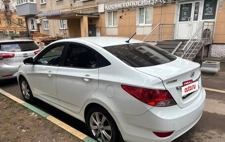 Hyundai Solaris II рестайлинг, 2011 год, 710 000 рублей, 8 фотография