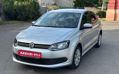 Volkswagen Polo VI (EU Market), 2014 год, 1 140 000 рублей, 2 фотография