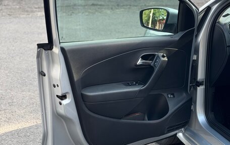 Volkswagen Polo VI (EU Market), 2014 год, 1 140 000 рублей, 24 фотография