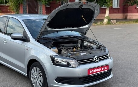 Volkswagen Polo VI (EU Market), 2014 год, 1 140 000 рублей, 26 фотография