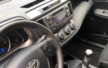 Toyota RAV4, 2013 год, 1 590 000 рублей, 11 фотография