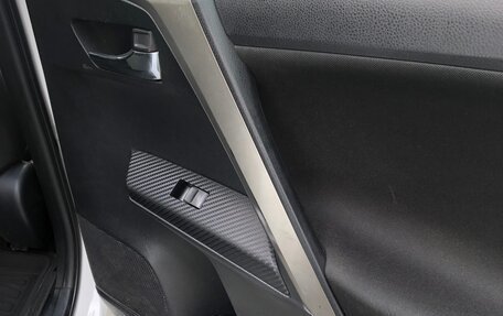 Toyota RAV4, 2013 год, 1 590 000 рублей, 21 фотография