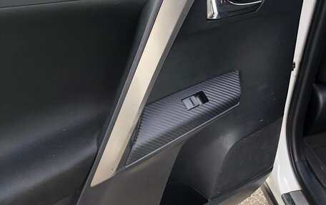 Toyota RAV4, 2013 год, 1 590 000 рублей, 23 фотография