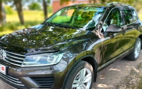 Volkswagen Touareg III, 2016 год, 3 075 000 рублей, 3 фотография