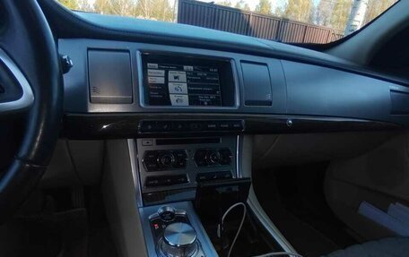 Jaguar XF I рестайлинг, 2013 год, 1 430 000 рублей, 8 фотография