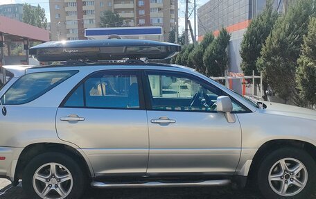 Lexus RX IV рестайлинг, 2000 год, 800 000 рублей, 4 фотография
