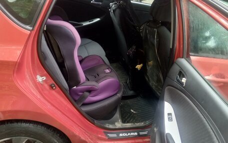 Hyundai Solaris II рестайлинг, 2013 год, 760 000 рублей, 4 фотография