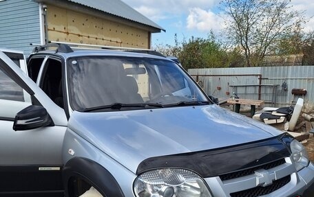 Chevrolet Niva I рестайлинг, 2012 год, 450 000 рублей, 1 фотография