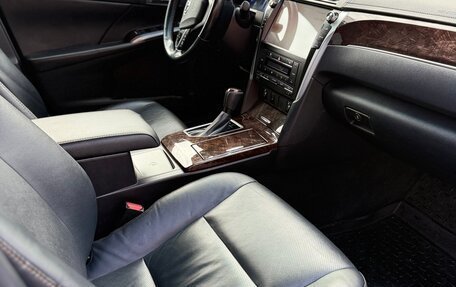 Toyota Camry, 2018 год, 2 300 000 рублей, 6 фотография