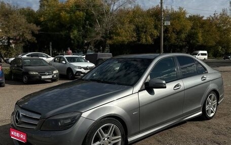 Mercedes-Benz C-Класс, 2010 год, 1 200 000 рублей, 1 фотография