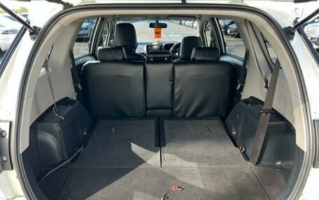 Toyota Wish II, 2013 год, 1 599 000 рублей, 20 фотография