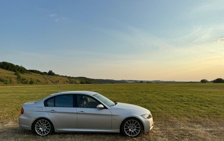 BMW 3 серия, 2005 год, 900 000 рублей, 5 фотография