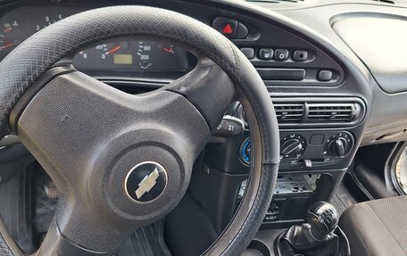 Chevrolet Niva I рестайлинг, 2012 год, 450 000 рублей, 6 фотография