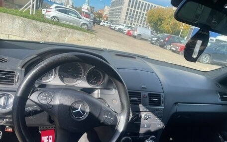 Mercedes-Benz C-Класс, 2010 год, 1 200 000 рублей, 5 фотография