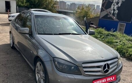 Mercedes-Benz C-Класс, 2010 год, 1 200 000 рублей, 4 фотография