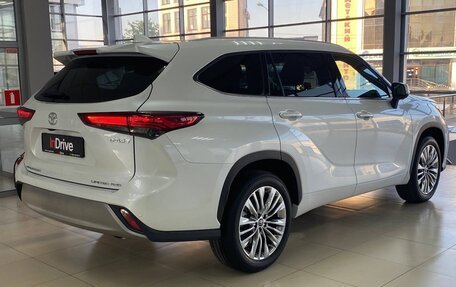 Toyota Highlander, 2025 год, 5 799 000 рублей, 4 фотография