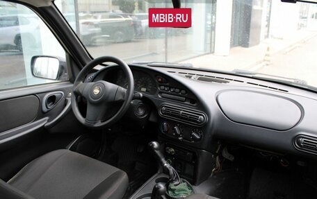 Chevrolet Niva I рестайлинг, 2012 год, 280 000 рублей, 10 фотография