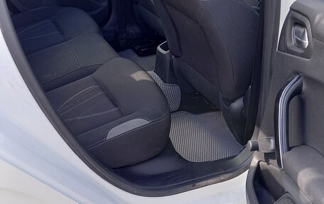 Peugeot 208 II, 2013 год, 370 000 рублей, 17 фотография