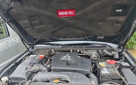 Mitsubishi Pajero IV, 2007 год, 1 450 000 рублей, 15 фотография