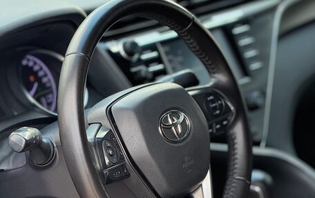 Toyota Camry, 2018 год, 1 980 000 рублей, 28 фотография