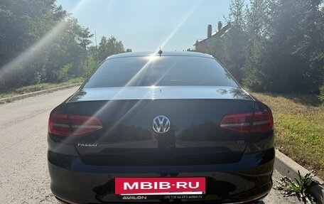 Volkswagen Passat B8 рестайлинг, 2017 год, 2 020 000 рублей, 4 фотография