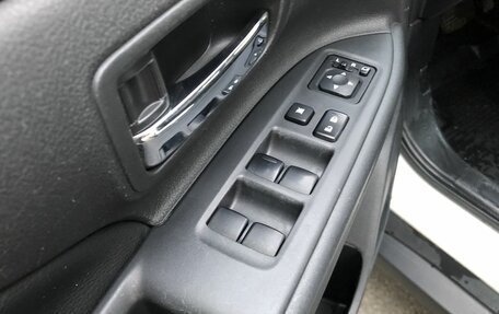 Mitsubishi Outlander III рестайлинг 3, 2014 год, 1 300 000 рублей, 13 фотография