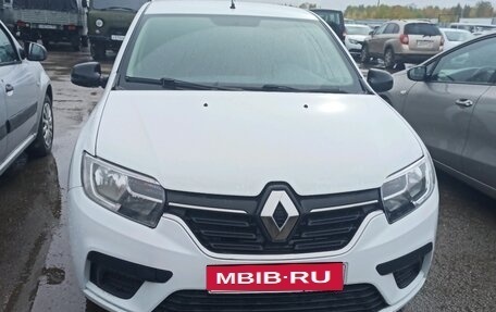 Renault Logan II, 2019 год, 850 000 рублей, 3 фотография