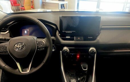 Toyota RAV4, 2024 год, 4 700 000 рублей, 8 фотография