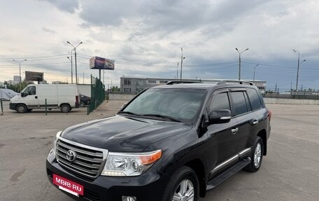 Toyota Land Cruiser 200, 2014 год, 4 390 000 рублей, 2 фотография