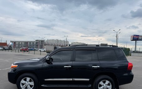 Toyota Land Cruiser 200, 2014 год, 4 390 000 рублей, 8 фотография