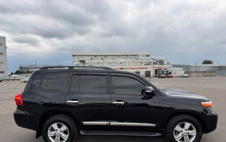 Toyota Land Cruiser 200, 2014 год, 4 390 000 рублей, 7 фотография