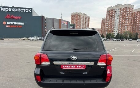 Toyota Land Cruiser 200, 2014 год, 4 390 000 рублей, 6 фотография
