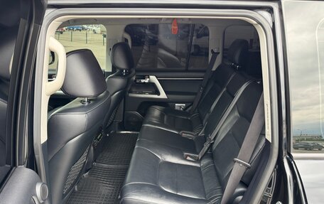 Toyota Land Cruiser 200, 2014 год, 4 390 000 рублей, 29 фотография