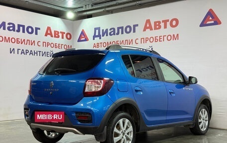 Renault Sandero II рестайлинг, 2017 год, 989 000 рублей, 3 фотография