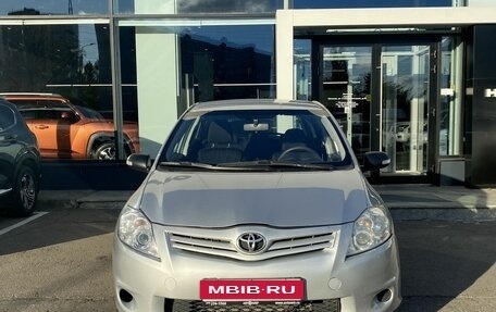 Toyota Auris II, 2010 год, 819 000 рублей, 2 фотография