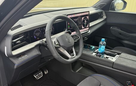 Volkswagen Teramont, 2025 год, 7 050 000 рублей, 17 фотография