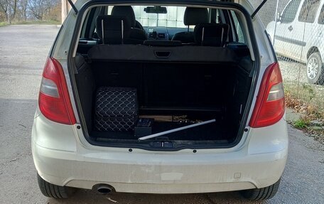 Mercedes-Benz A-Класс, 2011 год, 1 000 000 рублей, 4 фотография