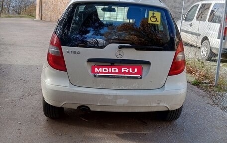 Mercedes-Benz A-Класс, 2011 год, 1 000 000 рублей, 3 фотография