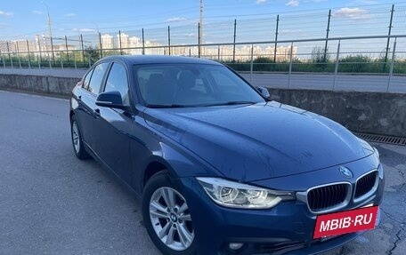 BMW 3 серия, 2018 год, 1 649 999 рублей, 19 фотография