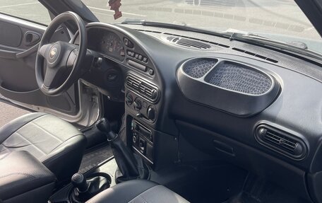 Chevrolet Niva I рестайлинг, 2016 год, 638 000 рублей, 10 фотография