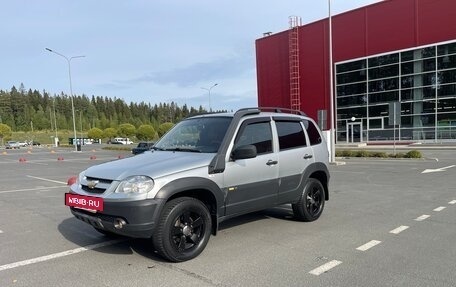 Chevrolet Niva I рестайлинг, 2016 год, 638 000 рублей, 8 фотография